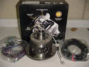 DANA 44 - Dana 44 Lockers and Carriers - E LOCKER EATON-3.92 & UP 30 SPLINE EAT19747