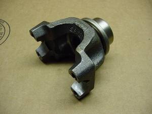 Yukon Gear And Axle - Yukon yoke for Dana 30, 44, & 50 with 26 spline & a 1350 U/Joint size - YY D44-1350-26S