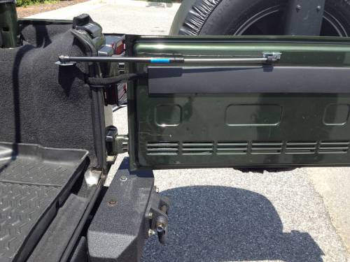 Rugged Ridge - Rugged Ridge This tailgate assist kit from Rugged Ridge, 07-10 Jeep Wrangler JK. - 11252.55