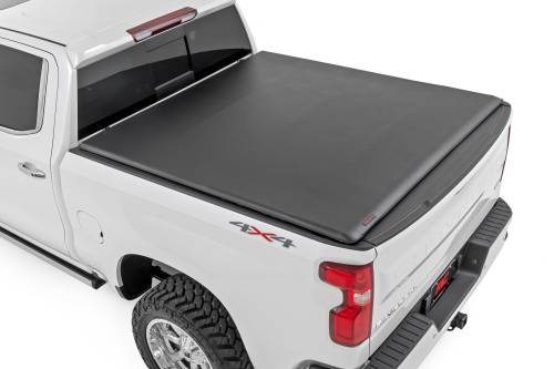 Rough Country - Rough Country Soft Roll Up Bed Cover - 5'10" Bed - Chevy/GMC 1500 (19-24) - 42120580