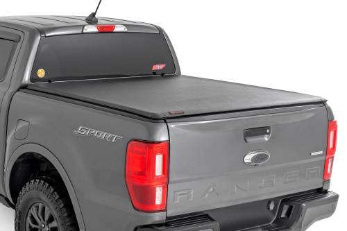 Rough Country - Rough Country Soft Roll Up Bed Cover - 5' Bed - Ford Ranger 2WD/4WD (2019-2023) - 42219500