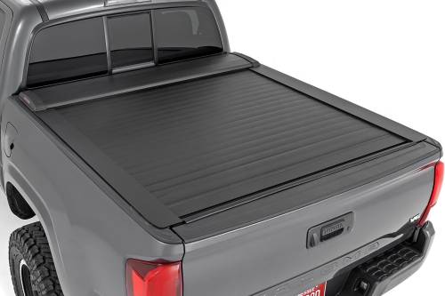 Rough Country - Rough Country Retractable Bed Cover - 5' Bed - Double Cab - Toyota Tacoma (16-23) - 46416501