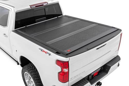 Rough Country - Rough Country Hard Low Profile Bed Cover - 5'9" Bed - Rail Caps - Chevy/GMC 1500/2500HD/3500HD (14-19) - 47119551B