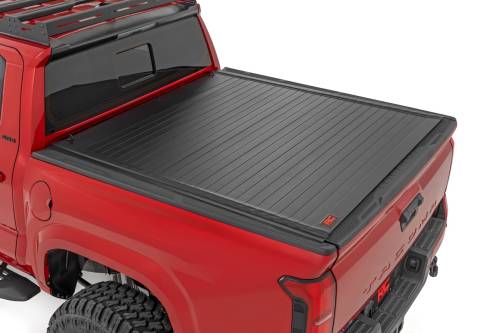 Rough Country - Rough Country Hard Roll Up Bed Cover - 5' Bed - Toyota Tacoma 2WD/4WD (2024) - 50415551