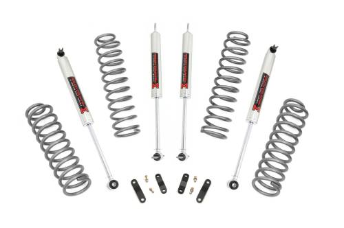 Rough Country - Rough Country 2.5 Inch Lift Kit - Coils - M1 - Jeep Wrangler JK 2WD/4WD (07-18) - 67940