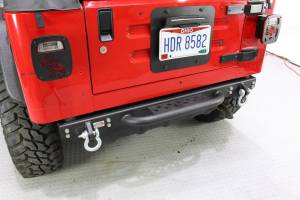 Fishbone Offroad - FISHBONE TJ Piranha Rear Bumper with Step, Black Textured Powder Coated, Steel, Fits 97-06 TJ (FB22072) - Image 1