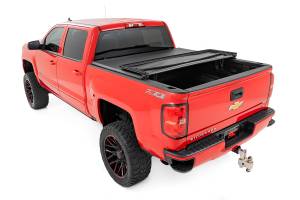 Rough Country - Rough Country Bed Cover - Tri Fold - Soft - 5'9" Bed - Chevy/GMC 1500 (14-18) - 41214550 - Image 3