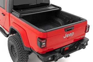 Rough Country - Rough Country Soft Tri-Fold Bed Cover - 5' Bed - Jeep Gladiator JT 4WD (2020-2024) - 41620500 - Image 2