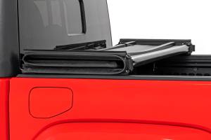 Rough Country - Rough Country Soft Tri-Fold Bed Cover - 5' Bed - Jeep Gladiator JT 4WD (2020-2024) - 41620500 - Image 4