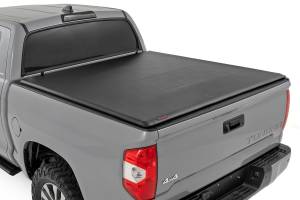 Rough Country Soft Roll Up Bed Cover - 5'7" Bed - Toyota Tundra 2WD/4WD (07-21) - 42419550