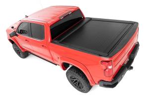 Rough Country - Rough Country Retractable Bed Cover - 5'7" Bed - Chevy/GMC 1500 (19-24) - 46120581A - Image 3