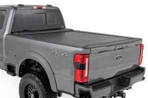 Rough Country Retractable Bed Cover - 6'10" Bed - Ford F-250/F-350 Super Duty (17-24) - 46220651