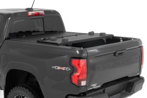 Rough Country - Rough Country Hard Low Profile Bed Cover 5' Bed Chevy/GMC Canyon/Colorado (15-24) - 47120500B - Image 2