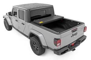 Rough Country - Rough Country Hard Low Profile Bed Cover - 5' Bed - Jeep Gladiator JT 4WD (2020-2024) - 47620500B - Image 4