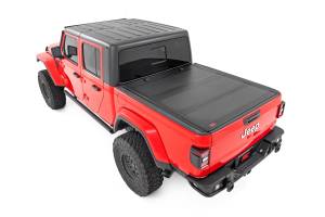 Rough Country - Rough Country Hard Tri-Fold Flip Up Bed Cover - 5' Bed - Jeep Gladiator JT (20-23) - 49620500 - Image 3