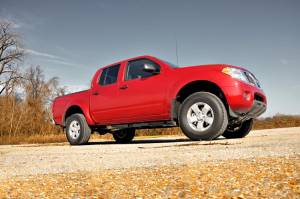 Rough Country - Rough Country 2.5 Inch Leveling Kit - Red Spacers - Nissan Frontier (05-23)/Xterra (05-15) - 865RED - Image 6