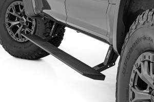 Rough Country Power Running Boards - Lighted - Crew Cab - Ford F-150/F-150 Lightning/Super Duty (15-23) - PSR71520